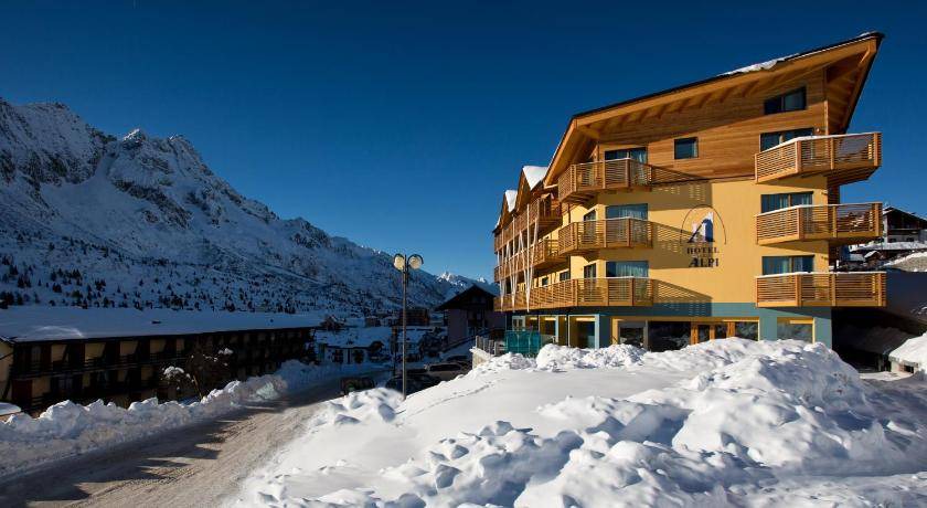Photo of Others in Passo del Tonale