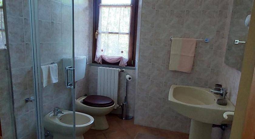Photo of Bathroom in Cartosio