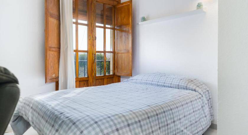 Photo of Bedroom in Doctor Barraquer-Grupo Renfe-Policlinico