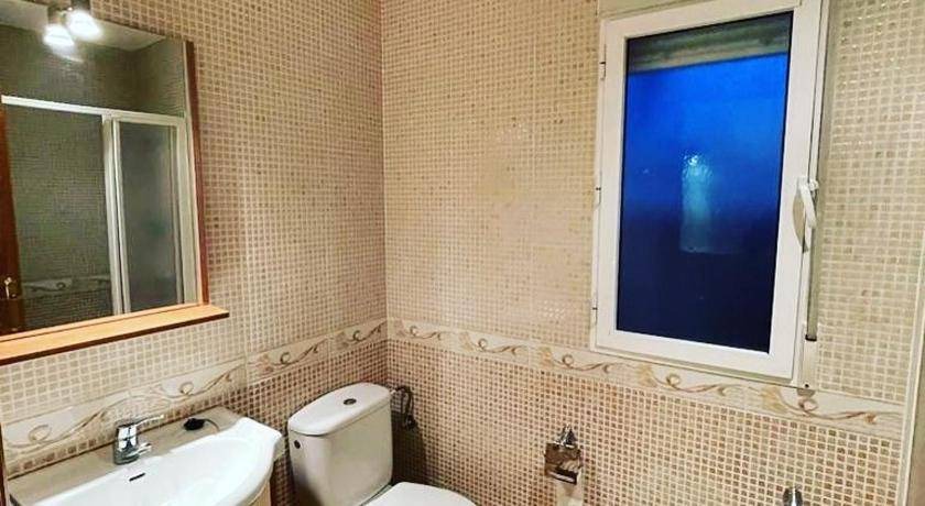 Photo of Bathroom in Linares