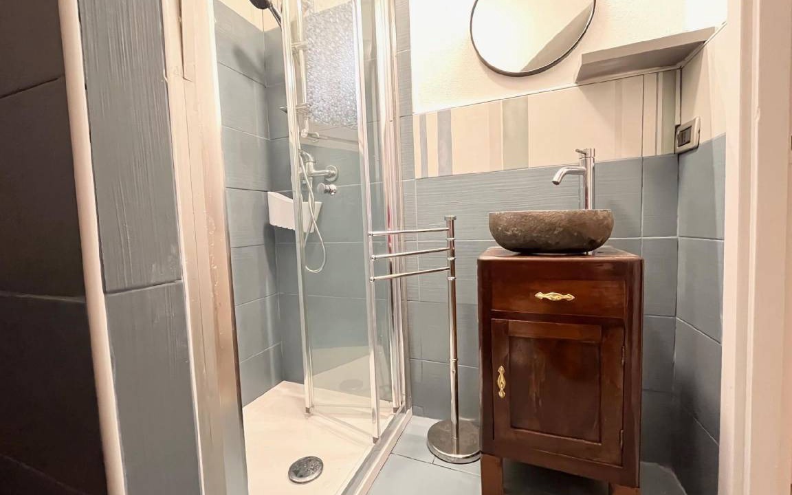 Photo of Bathroom in Berzo Demo