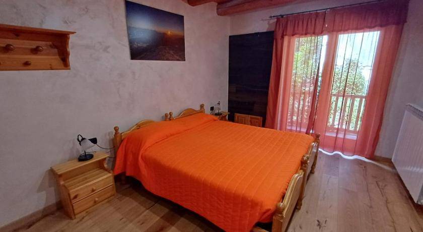 Photo of Bedroom in Mompantero