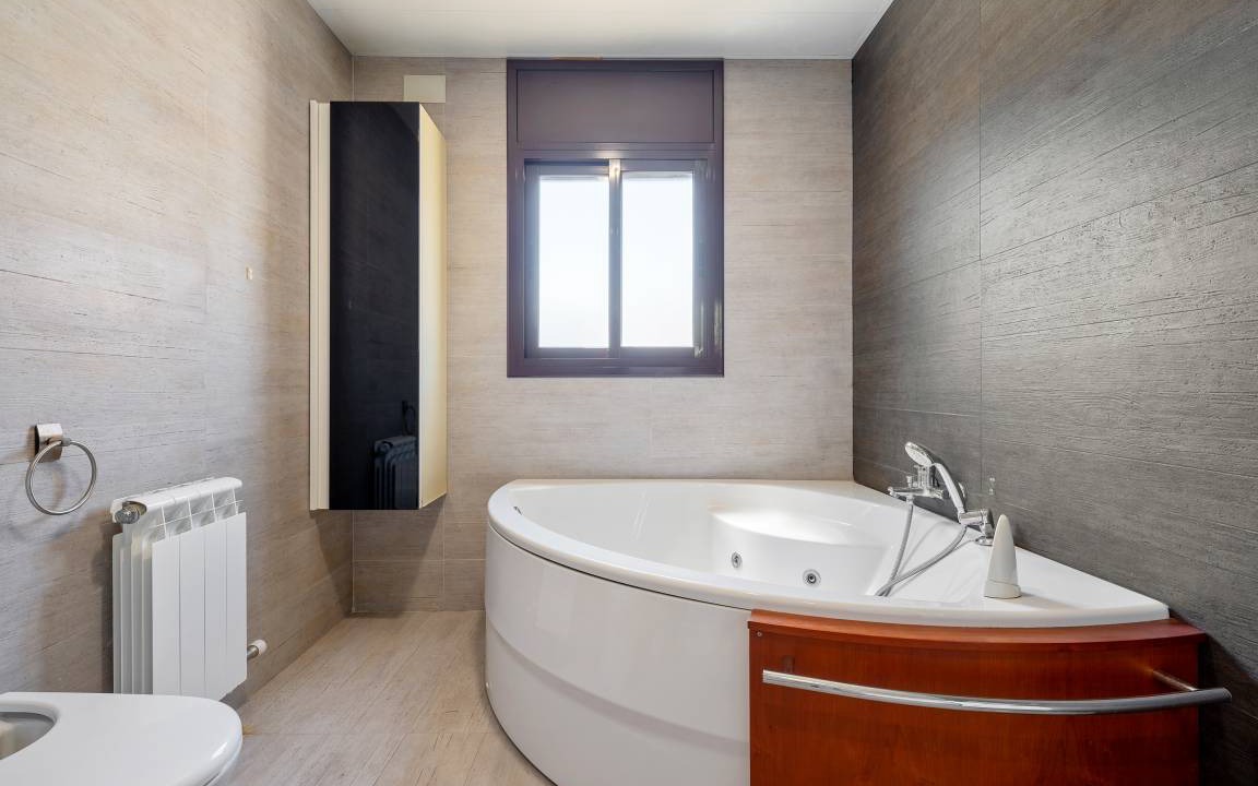 Photo of Bathroom in Albinyana