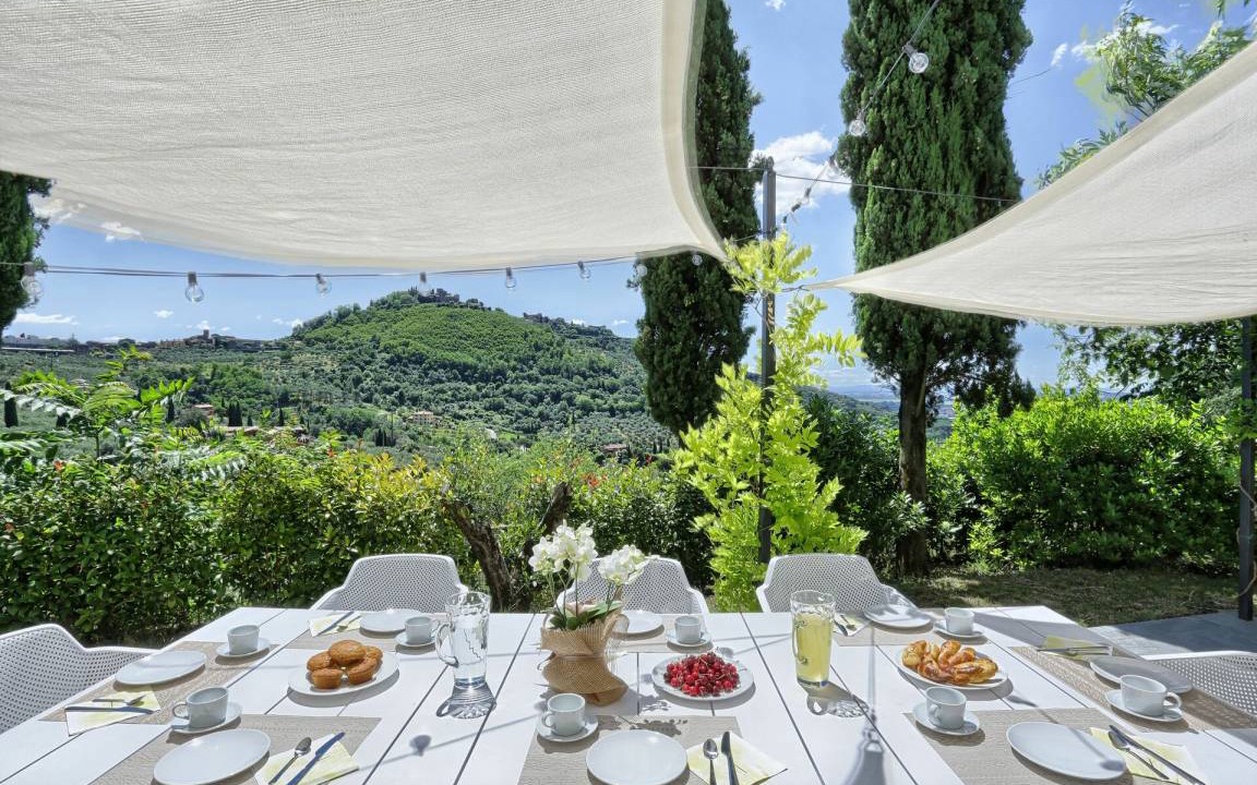 Photo of Others in Margine Coperta-Traversagna