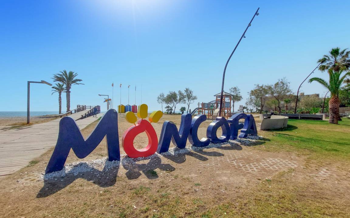 Photo of Others in Moncofar