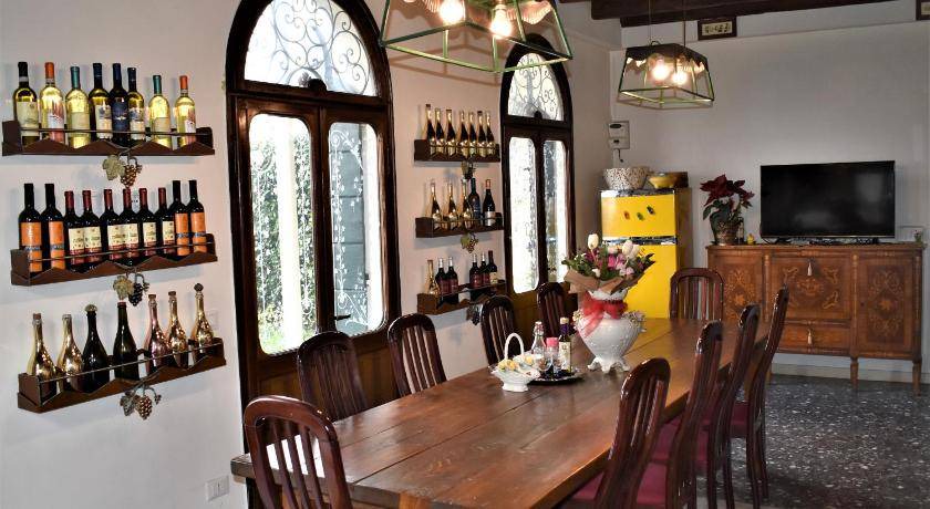 Photo of Kitchen in Mirano
