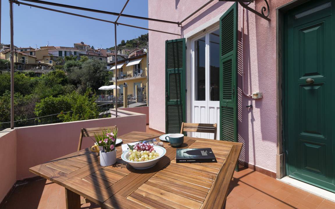 Photo of Patio Balcony in Moglio