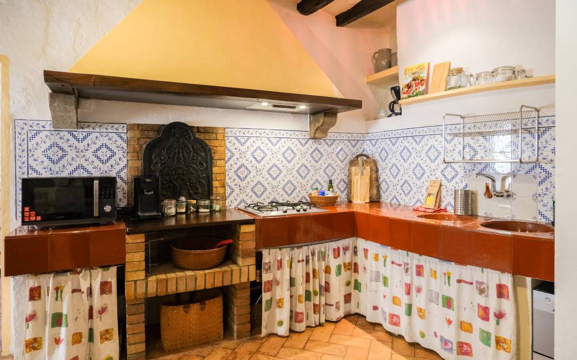 Photo of Kitchen in Besalu