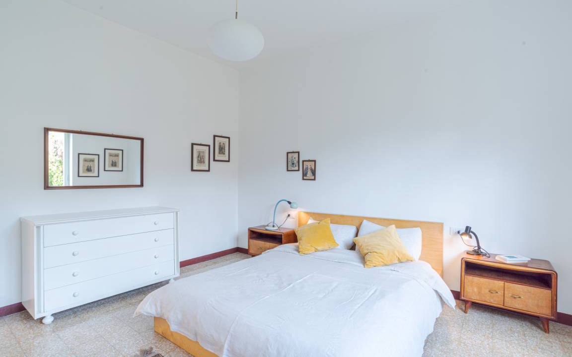 Photo of Bedroom in Barni