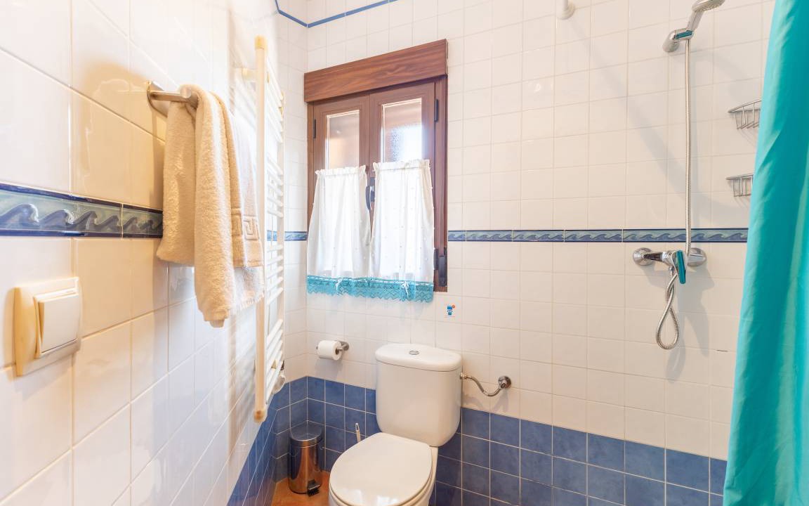 Photo of Bathroom in Fuentiduena de Tajo