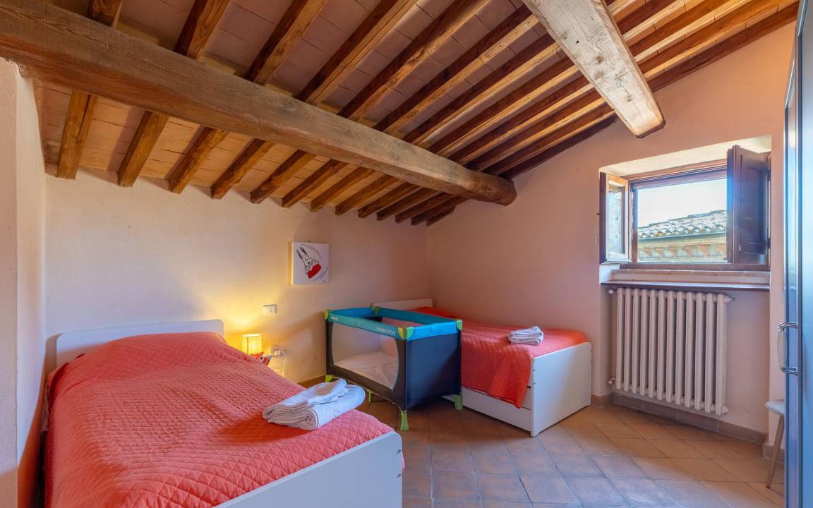 Photo of Bedroom in Izzalini