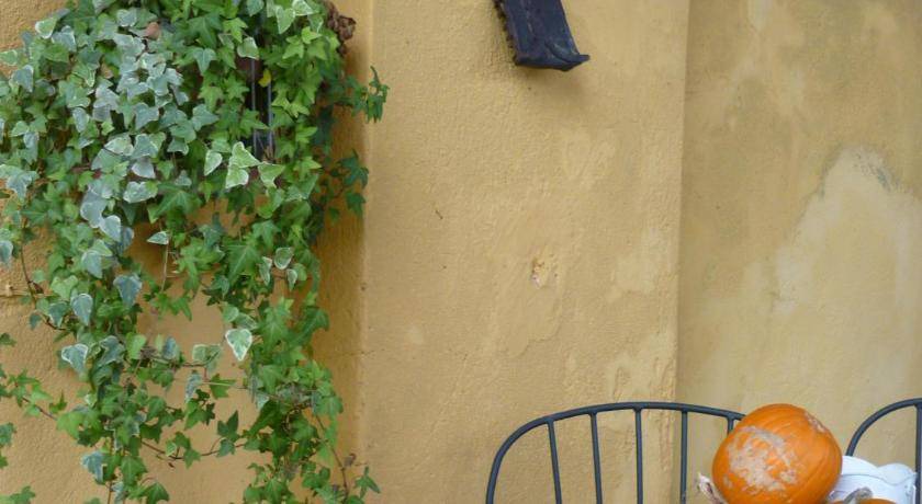 Photo of Others in Occimiano