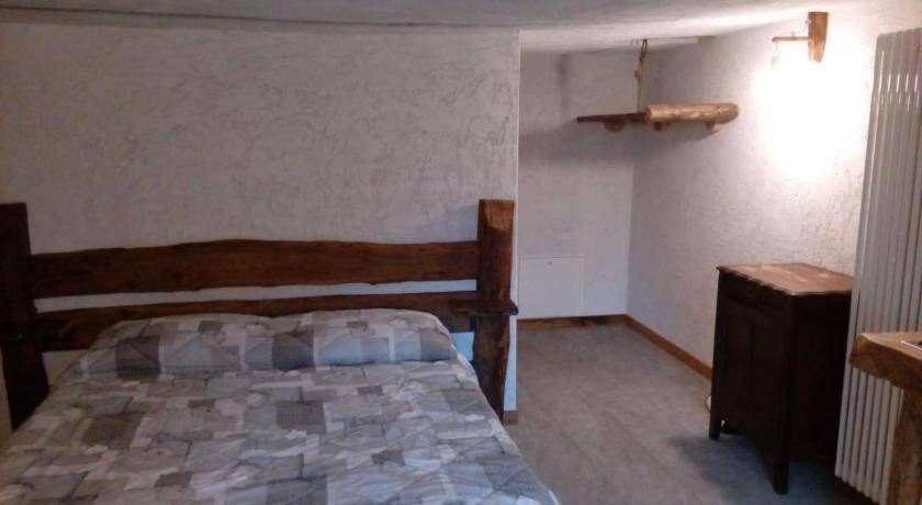 Photo of Bedroom in Canosio