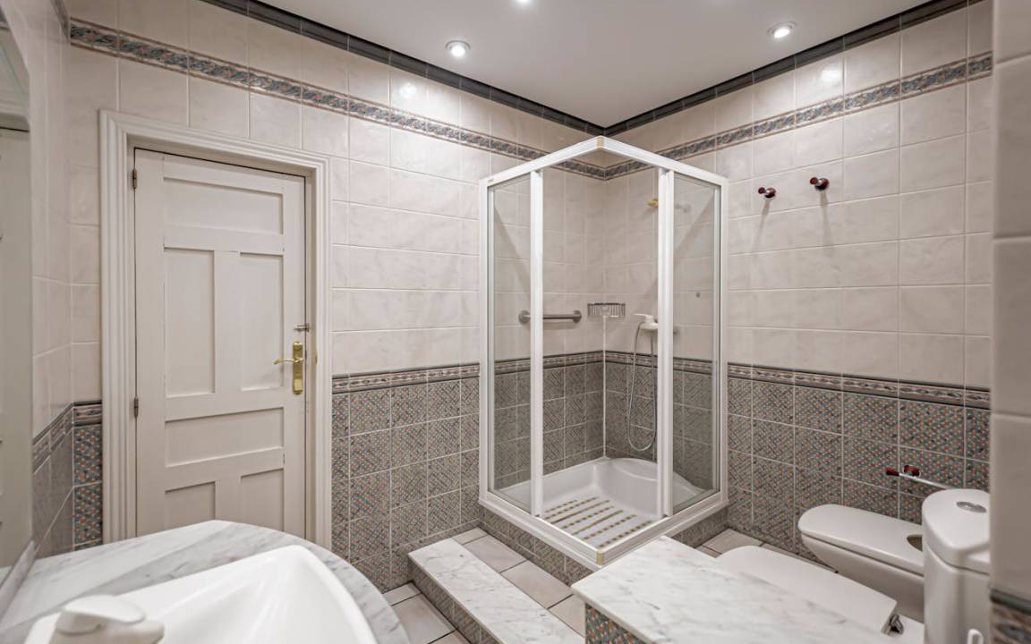 Photo of Bathroom in Alcala de Henares