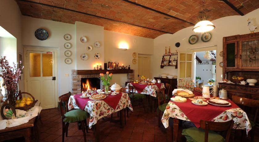 Photo of Others in Barolo