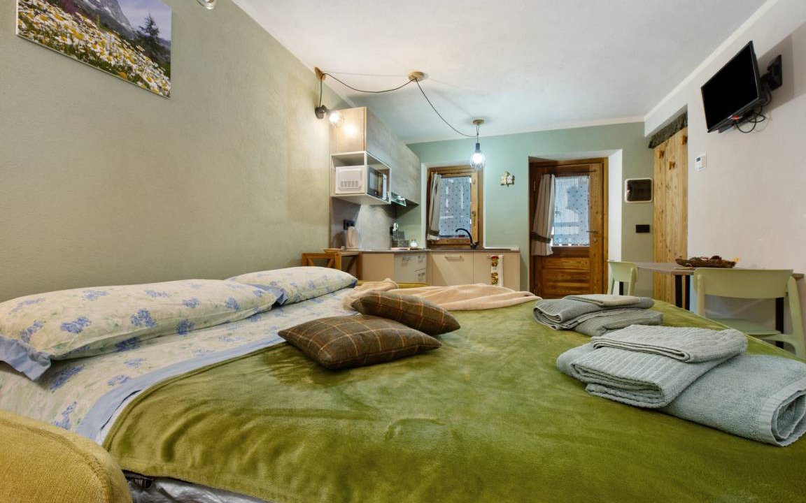 Photo of Bedroom in Maen