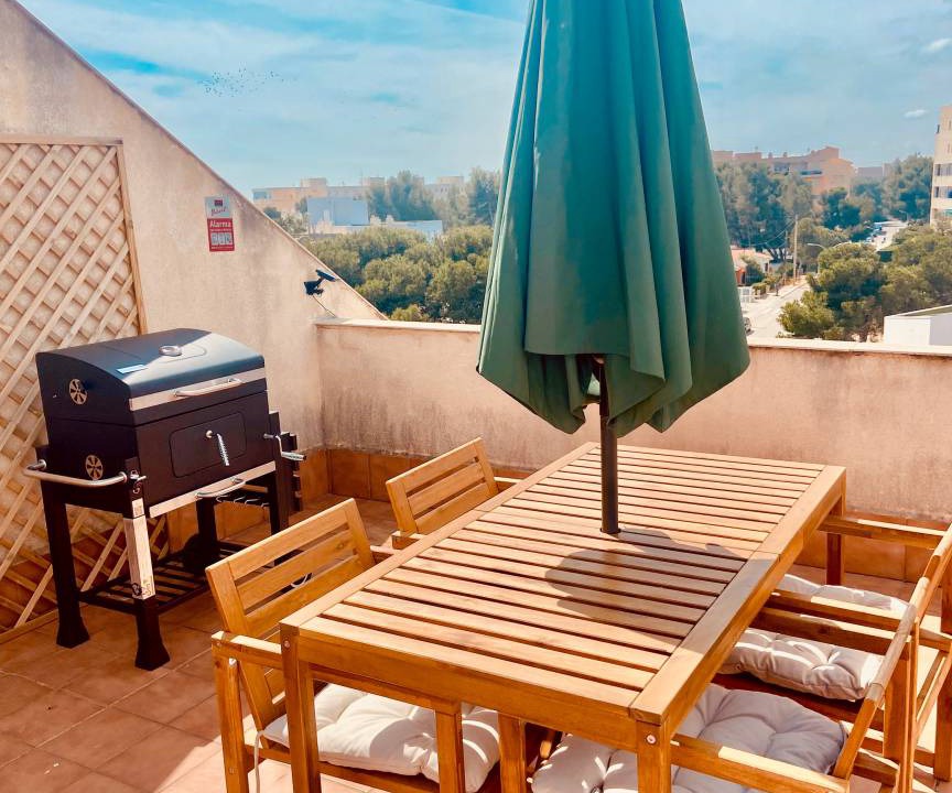Photo of Patio Balcony in Miami Platja