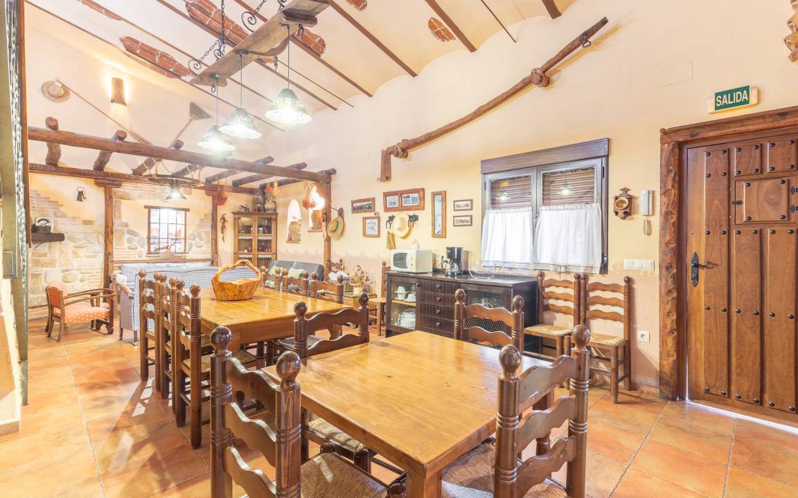 Photo of Kitchen in Fuentiduena de Tajo