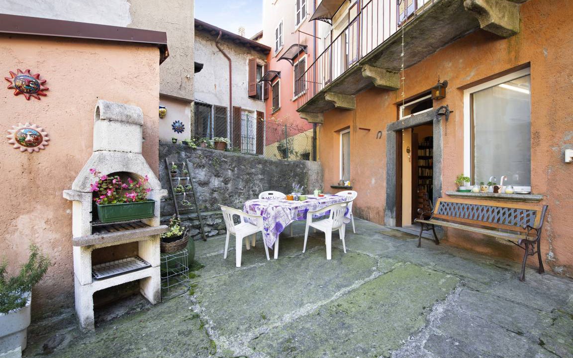 Photo of Patio Balcony in Argegno