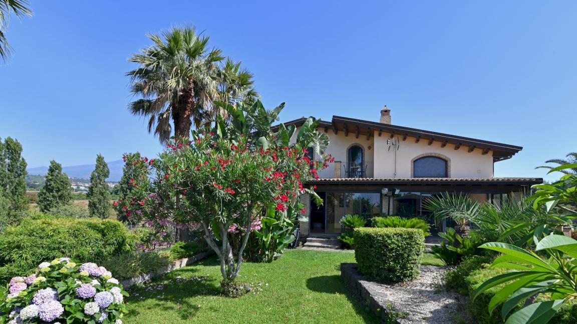 Photo of Buildings in Acireale