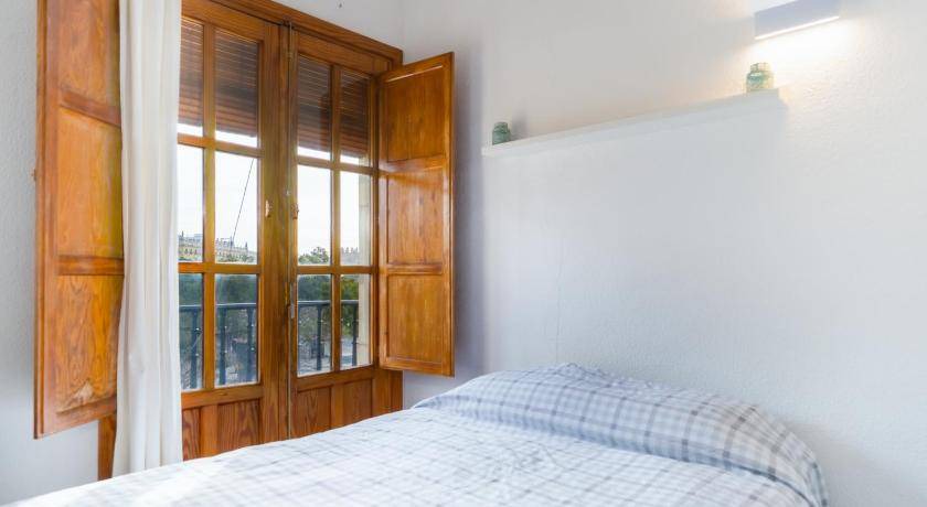 Photo of Bedroom in Doctor Barraquer-Grupo Renfe-Policlinico