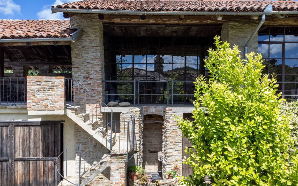 Photo of Buildings in Trezzo Tinella