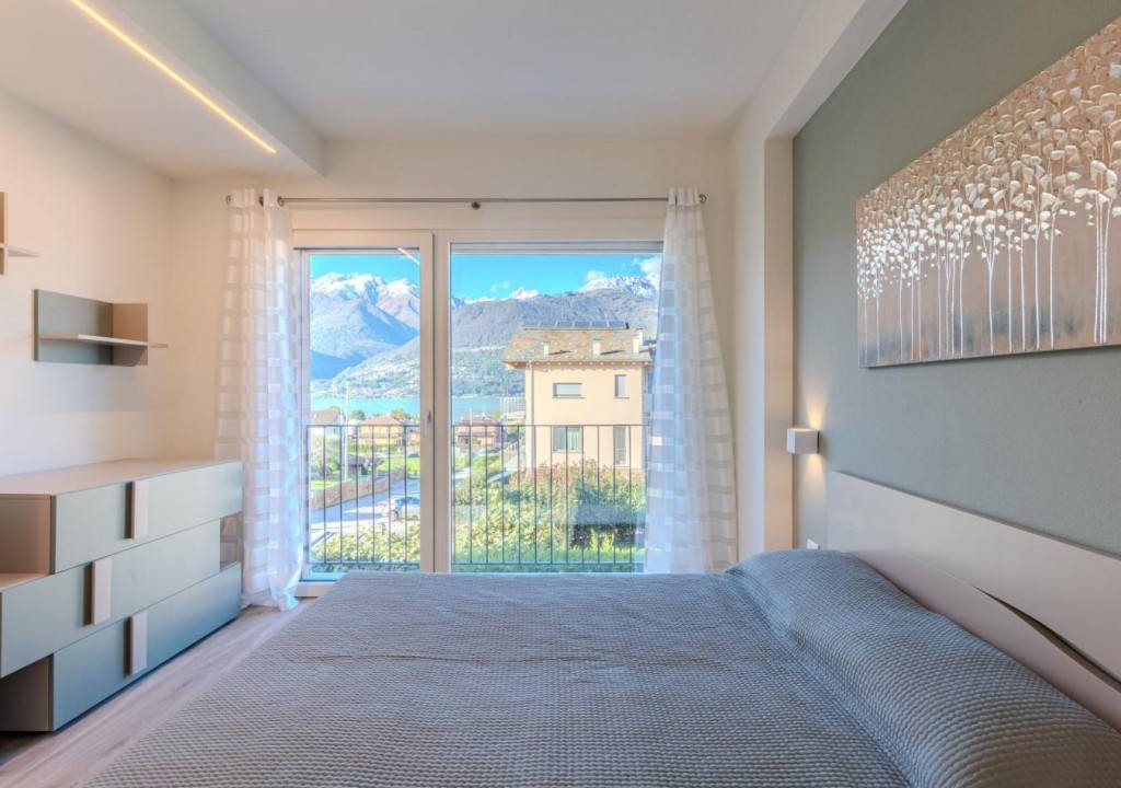 Photo of Bedroom in Colico Piano