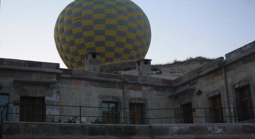 Photo of Others in Cavusin