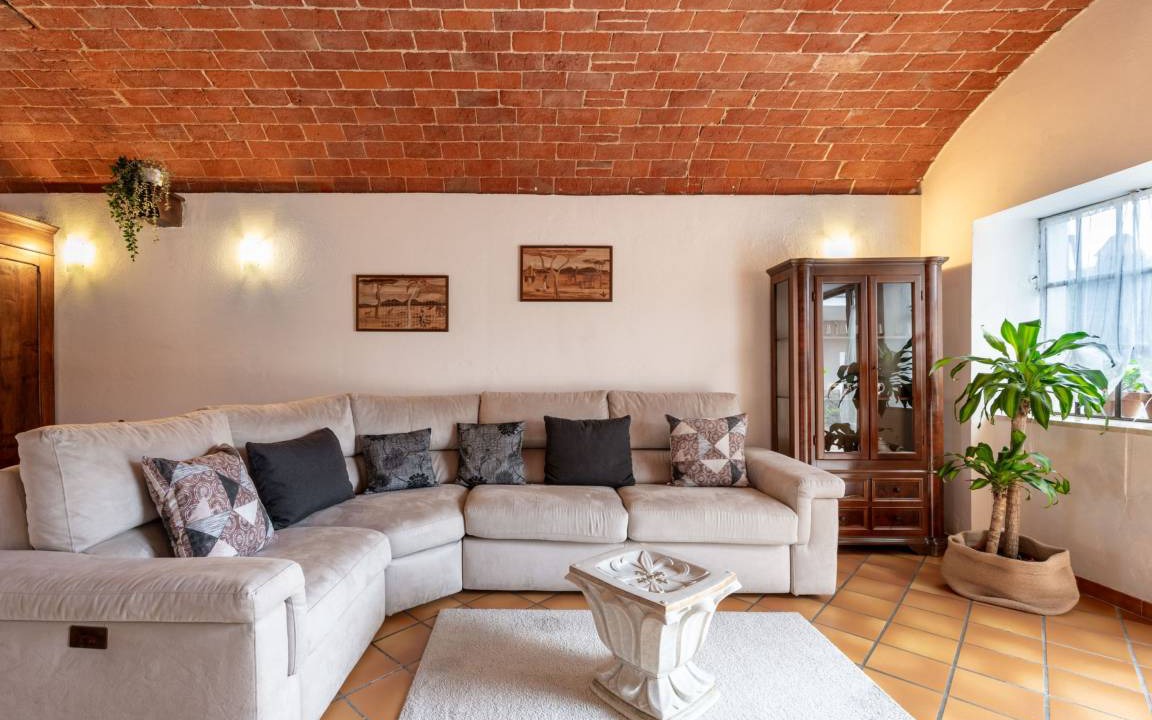 Photo of Livingroom in Castell'Alfero