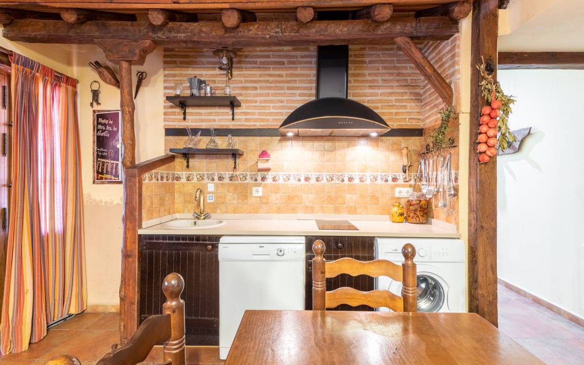 Photo of Kitchen in Fuentiduena de Tajo