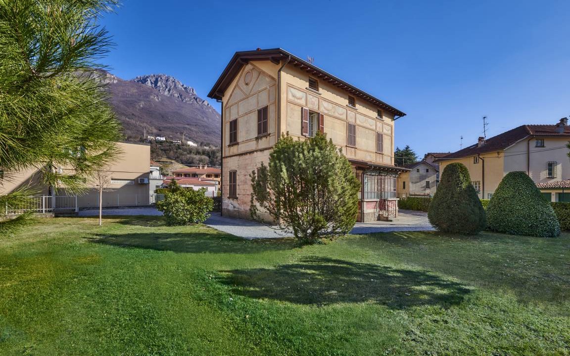 Photo of Others in Mandello del Lario