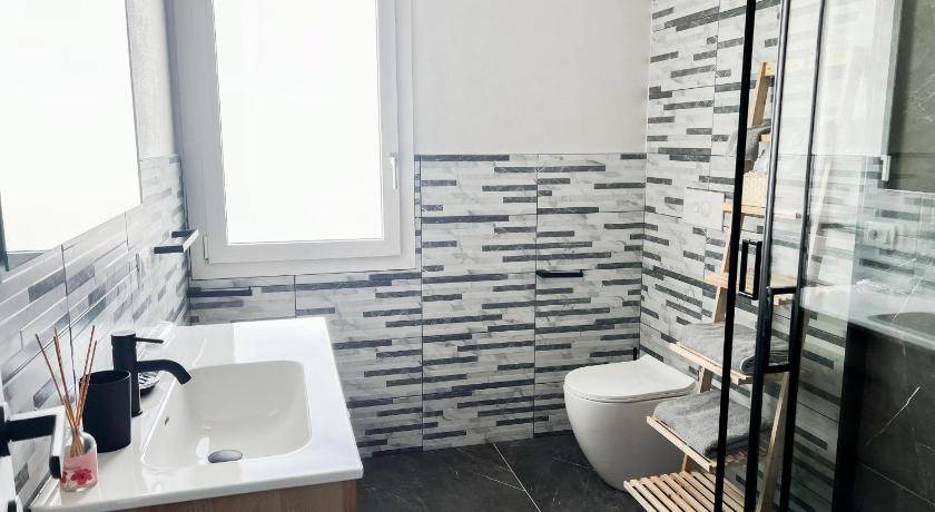 Photo of Bathroom in Savio