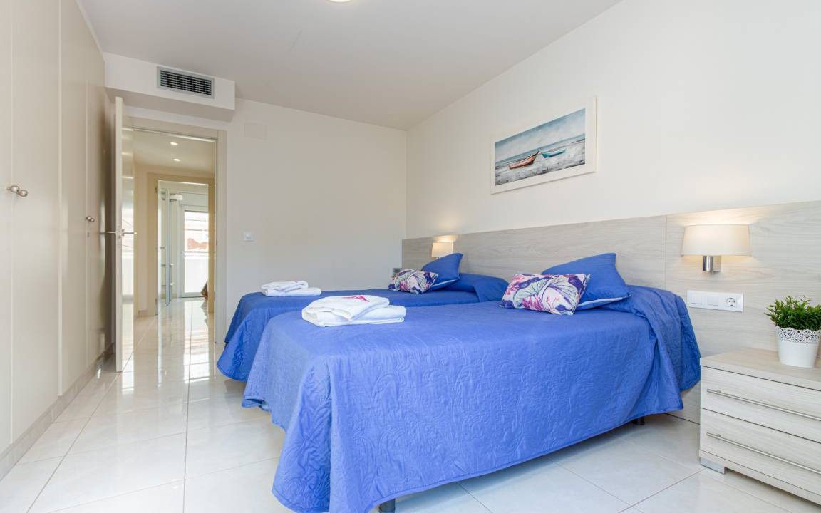 Photo of Bedroom in Roses Town Center