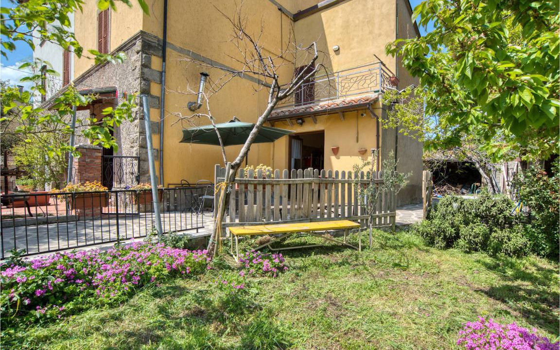 Photo of Others in Castel del Piano