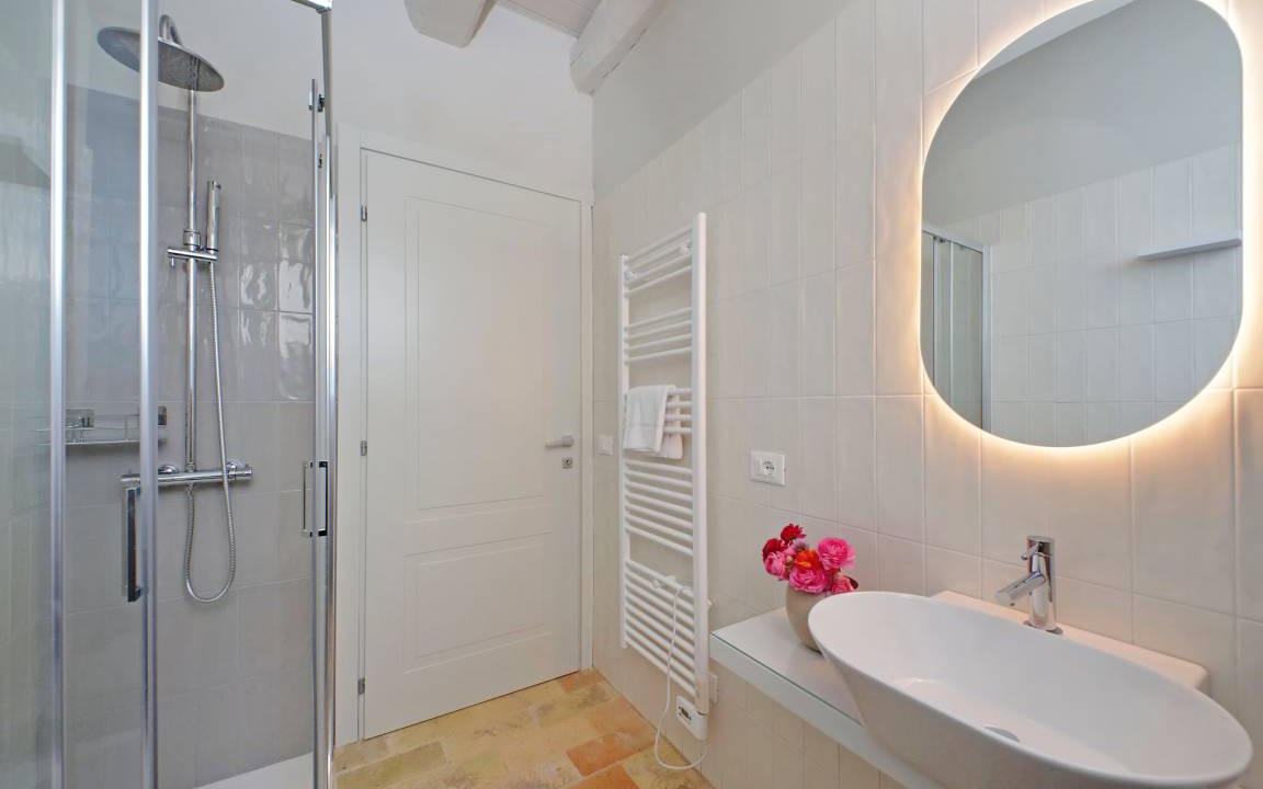 Photo of Bathroom in Villa Musone