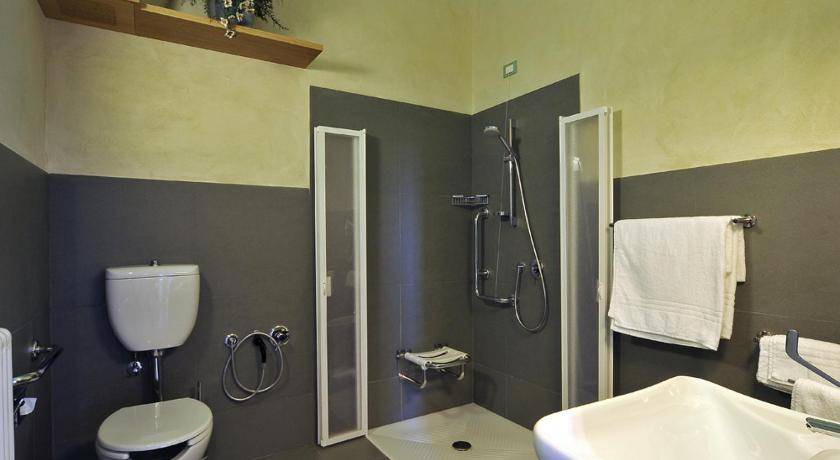 Photo of Bathroom in Trevi