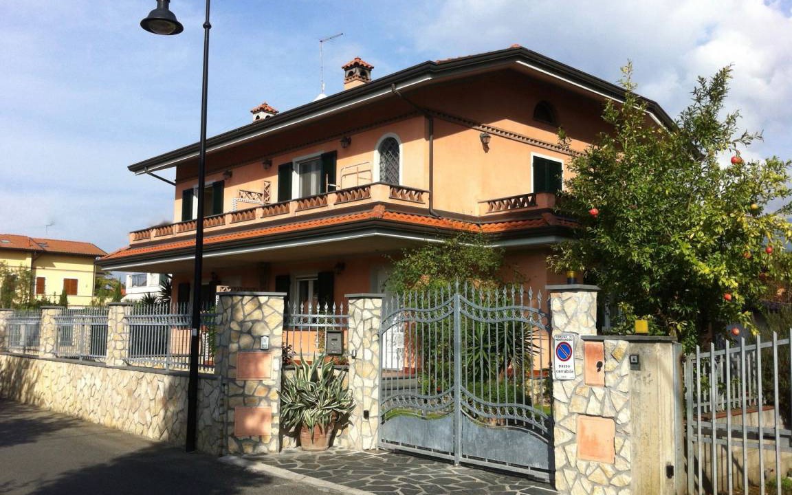 Photo of Others in Cinquale