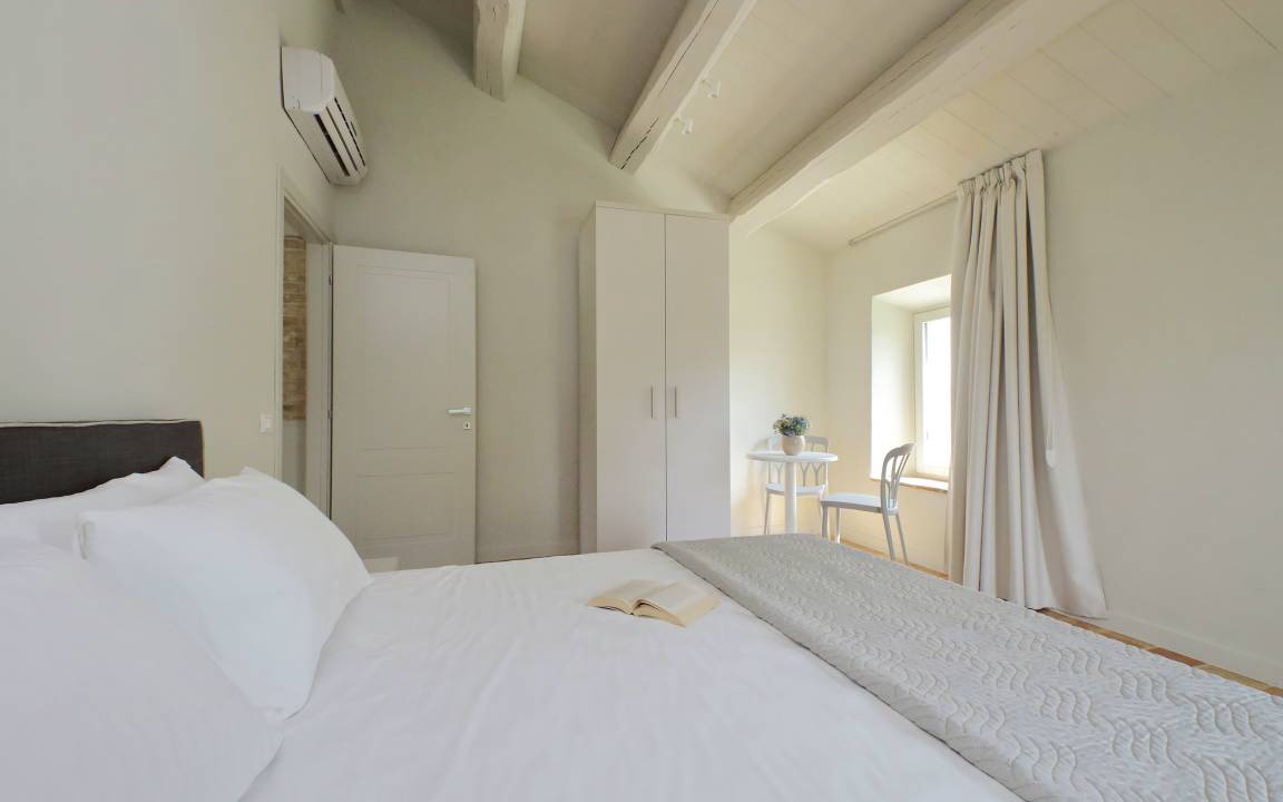 Photo of Bedroom in Villa Musone