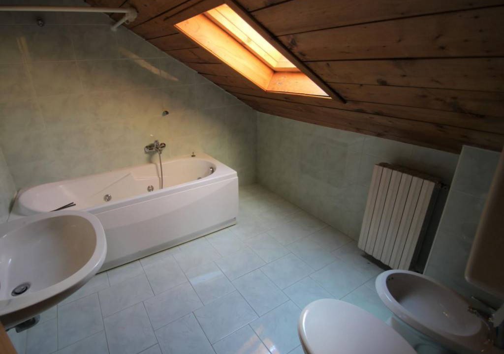 Photo of Bathroom in Castello