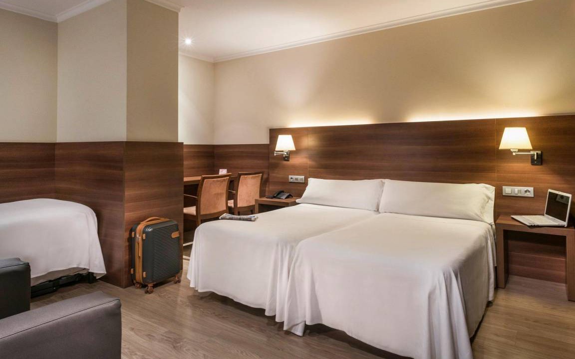Photo of Bedroom in Figueres