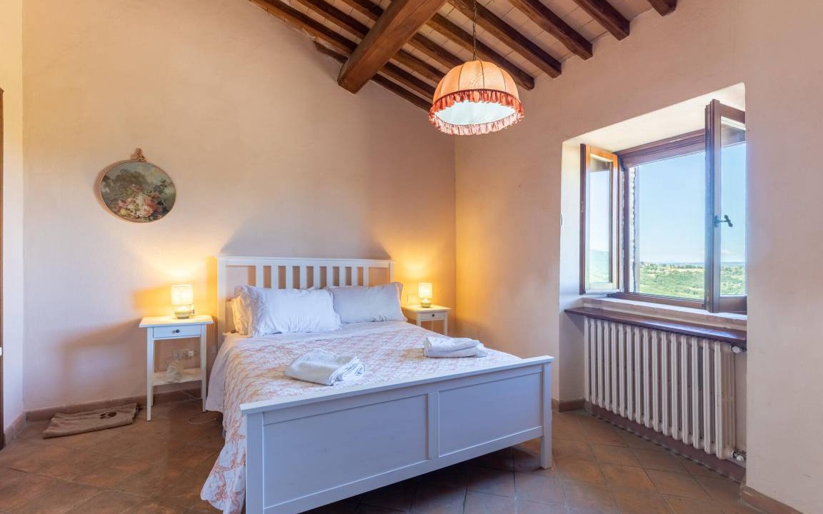 Photo of Bedroom in Izzalini