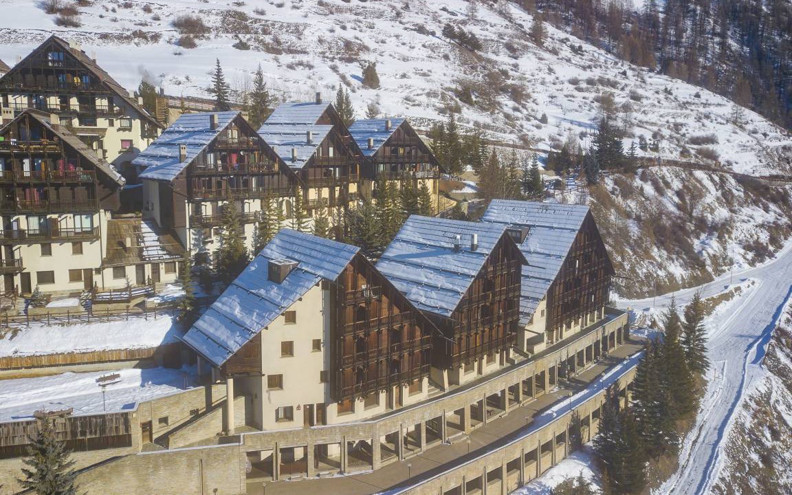 Photo of Buildings in Grangesises