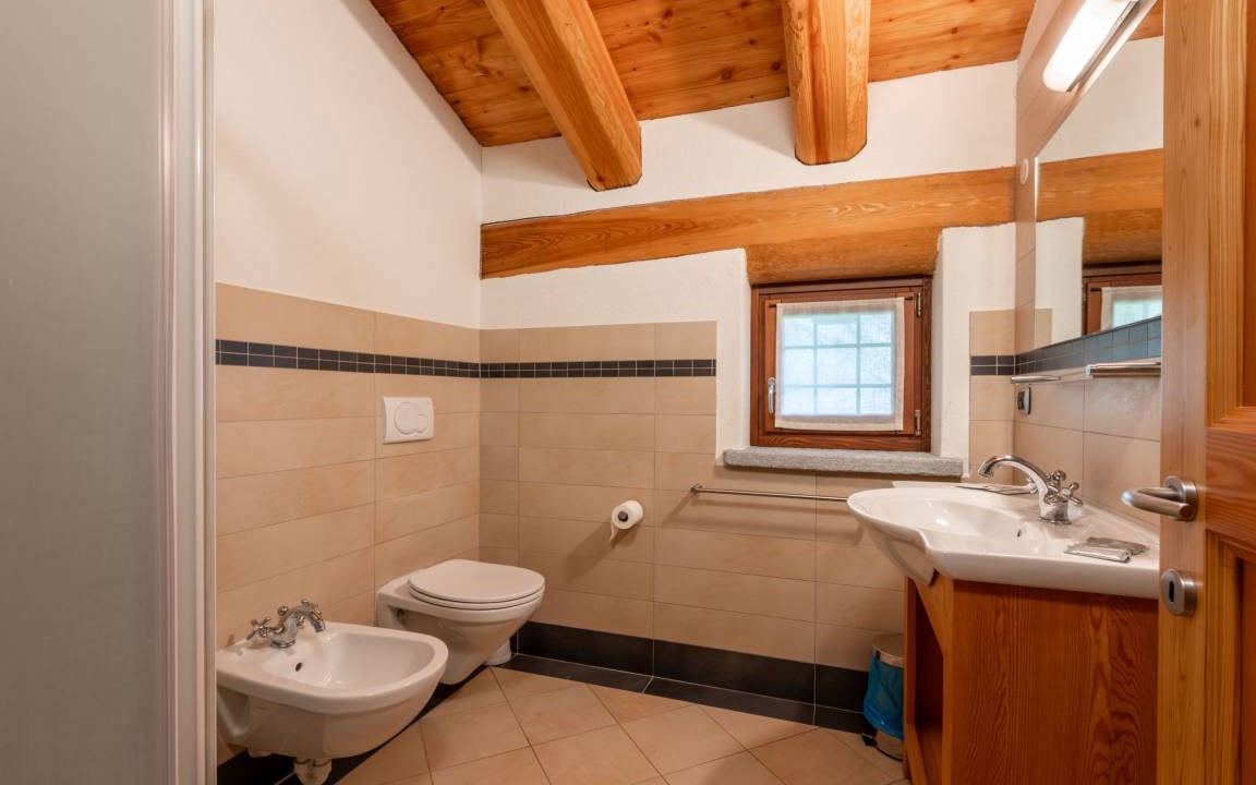 Photo of Bathroom in Sampeyre