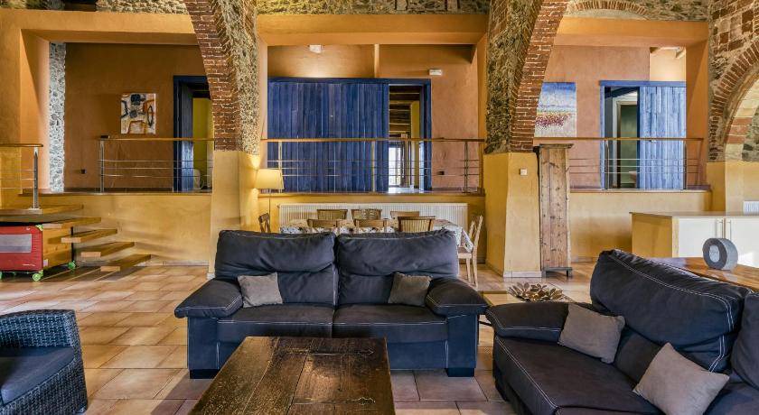 Photo of Livingroom in Garriguella