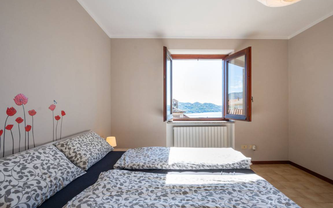 Photo of Bedroom in Pella