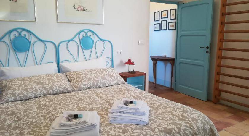 Photo of Bedroom in Loreto Aprutino