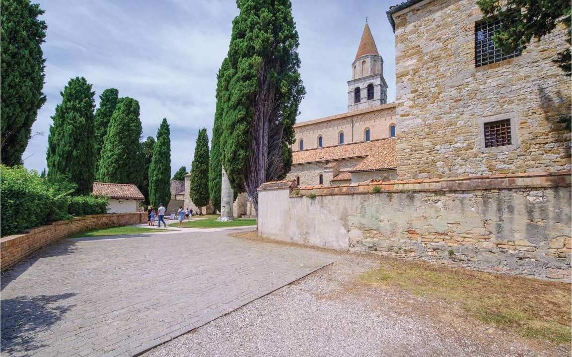 Photo of Others in Aquileia