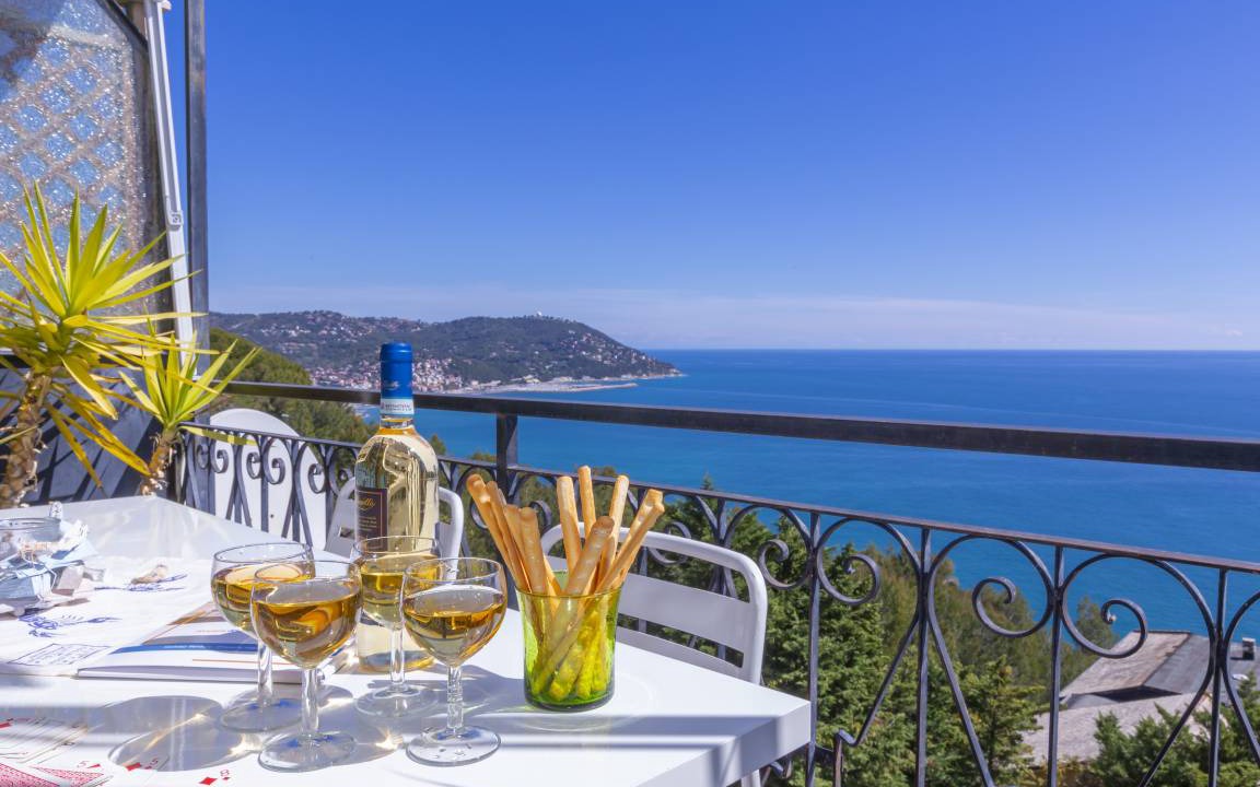 Photo of Patio Balcony in Capo Mimosa-Rollo