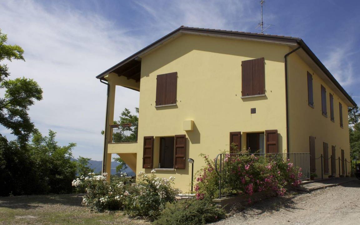 Photo of Buildings in Casalfiumanese