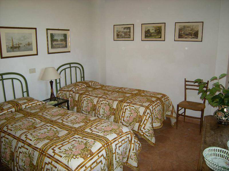Photo of Others in Spoleto